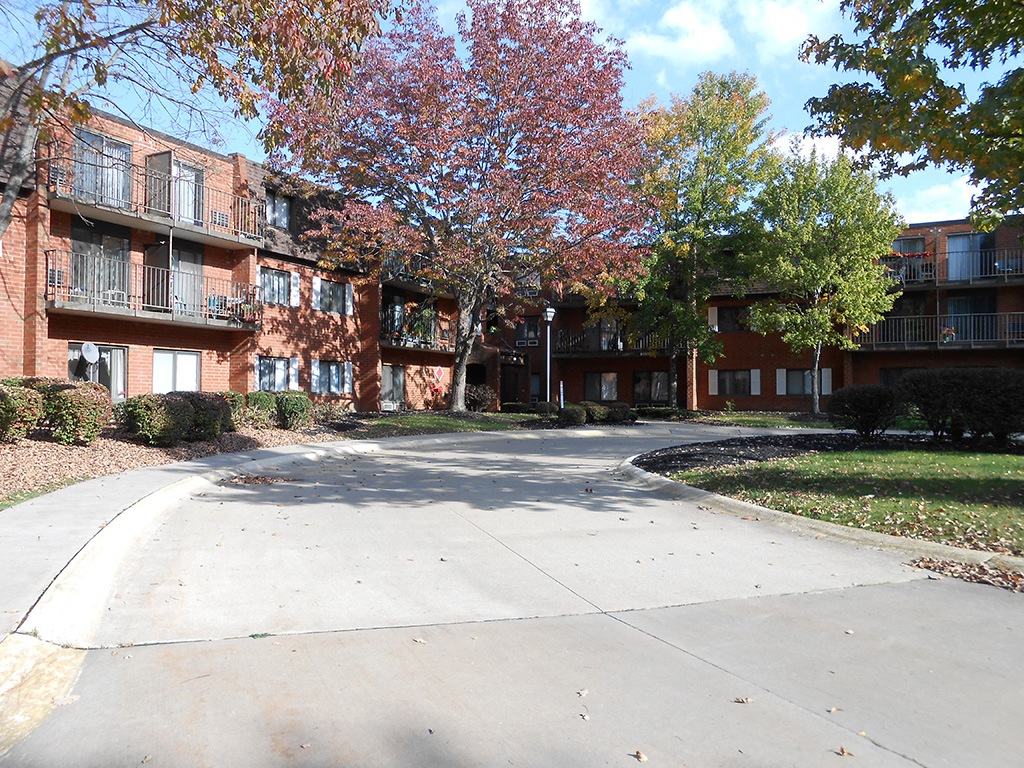 Twinsburg Apartments Building Exterior